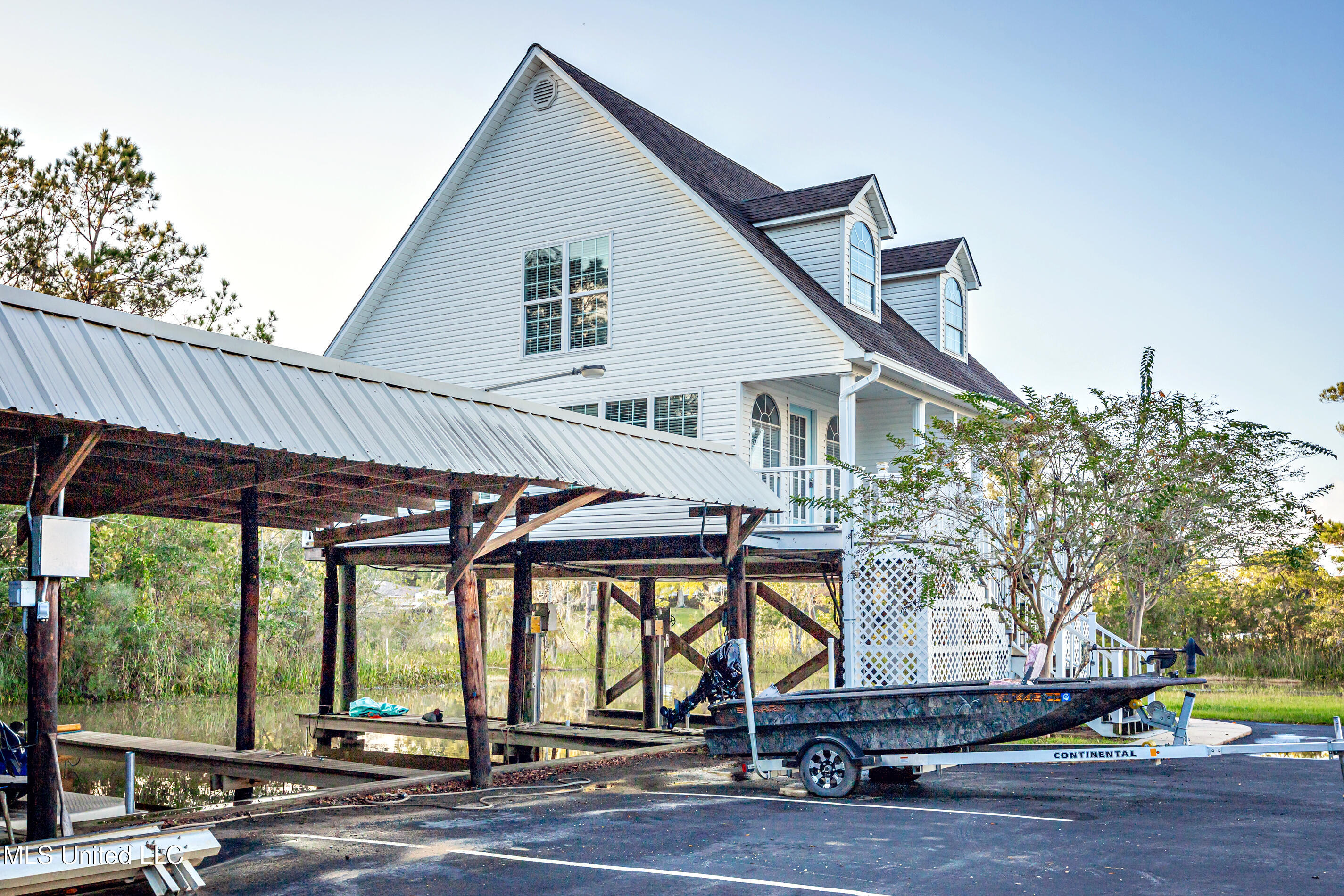 1102 Stanfield Point Road, Unit A Gautier, MS 39553 - Photo 3 of 53 IMG_2859