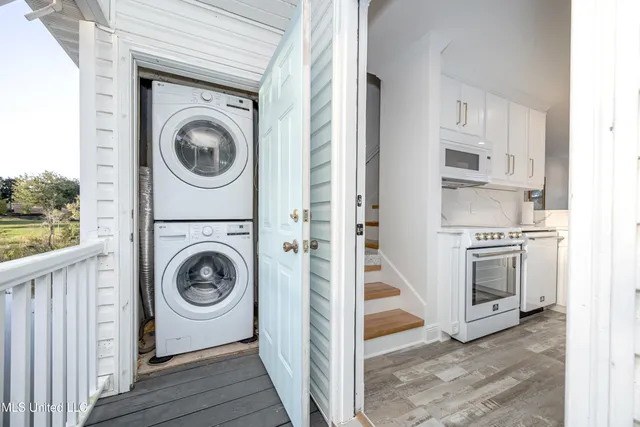 $1,800 | 1102 Stanfield Point Road, Unit A, Gautier, MS 39553