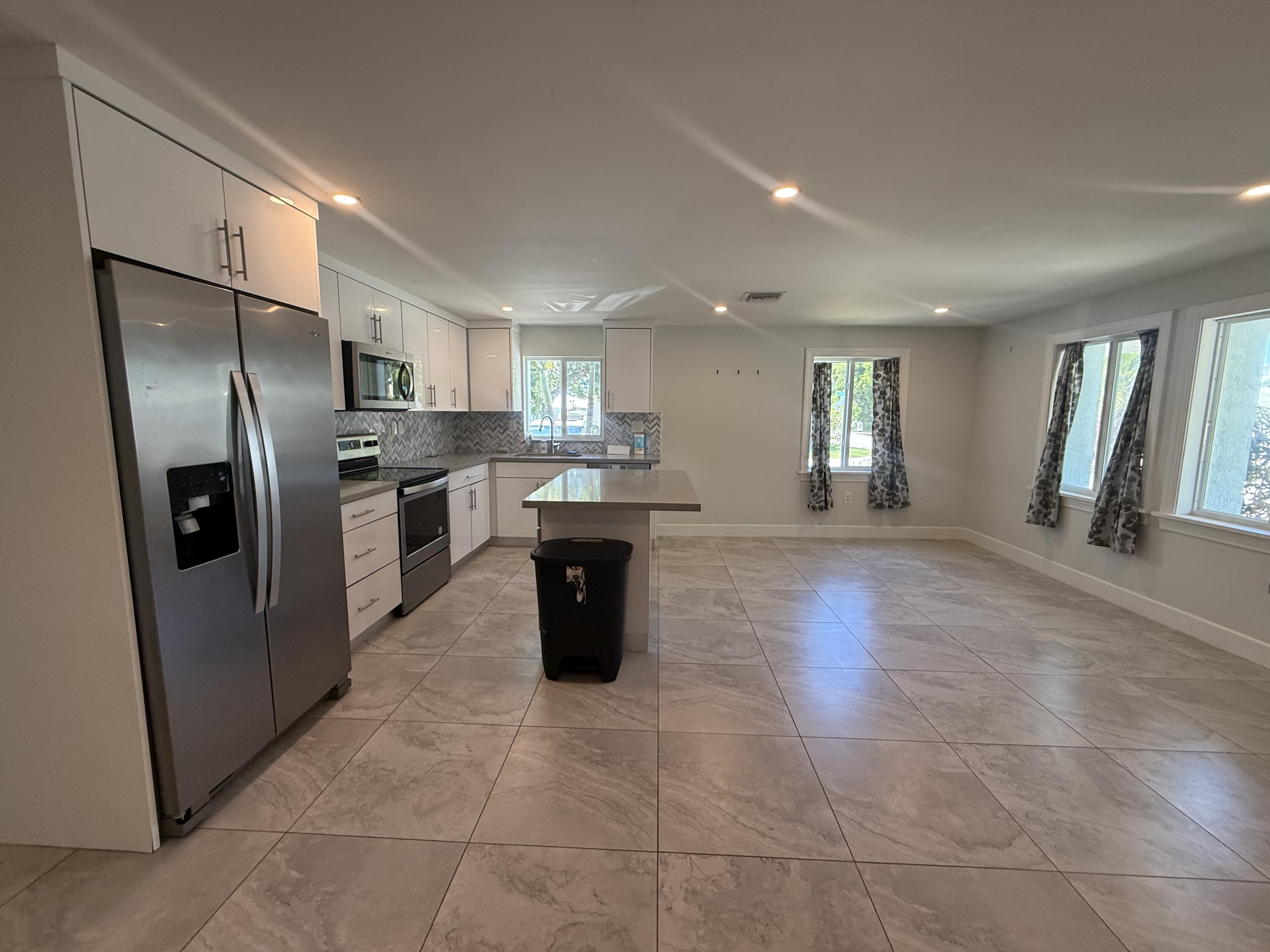 424 Collins Street Key Largo, FL 33037 - Photo 2 of 4 Totally Remodeled in 2018