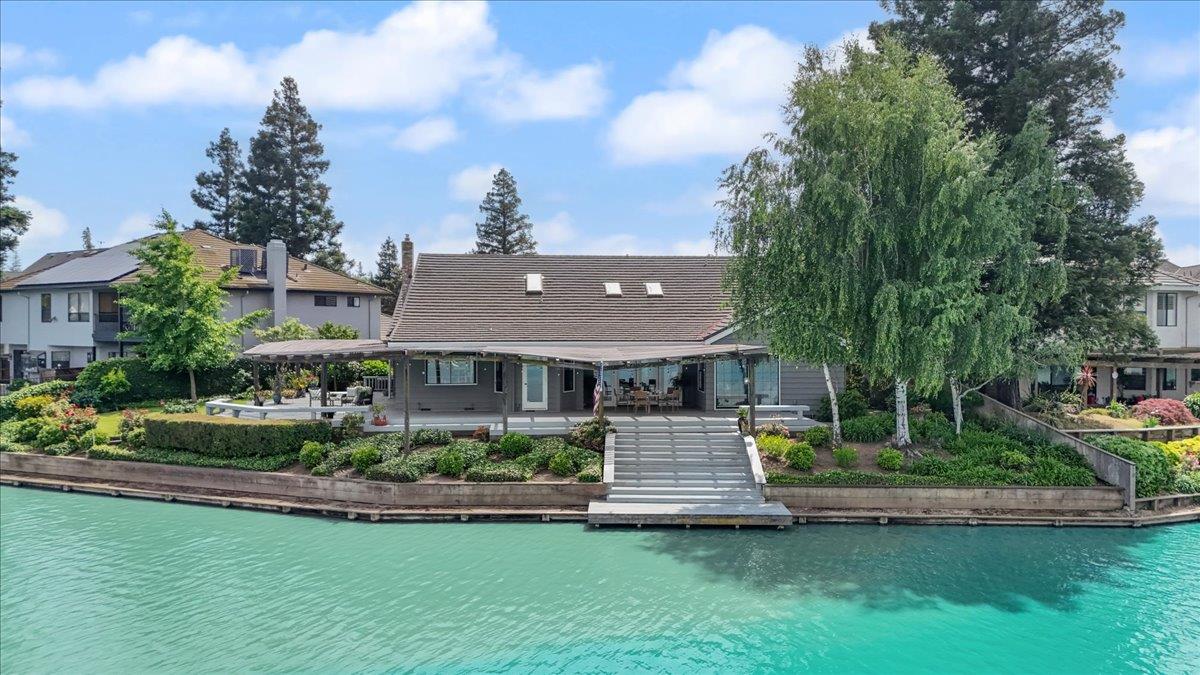 5726 Shelldrake Court Stockton, CA 95207 - Photo 4 of 89