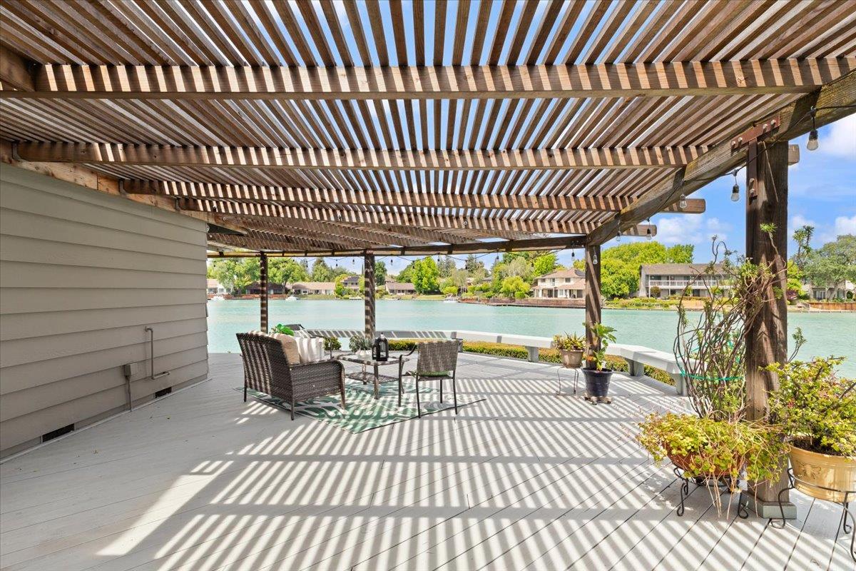 5726 Shelldrake Court Stockton, CA 95207 - Photo 74 of 89 a view of a patio with a table chairs and a patio