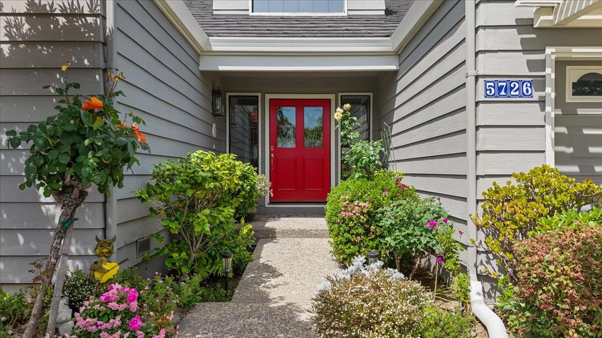 5726 Shelldrake Court Stockton, CA 95207 - Photo 9 of 89