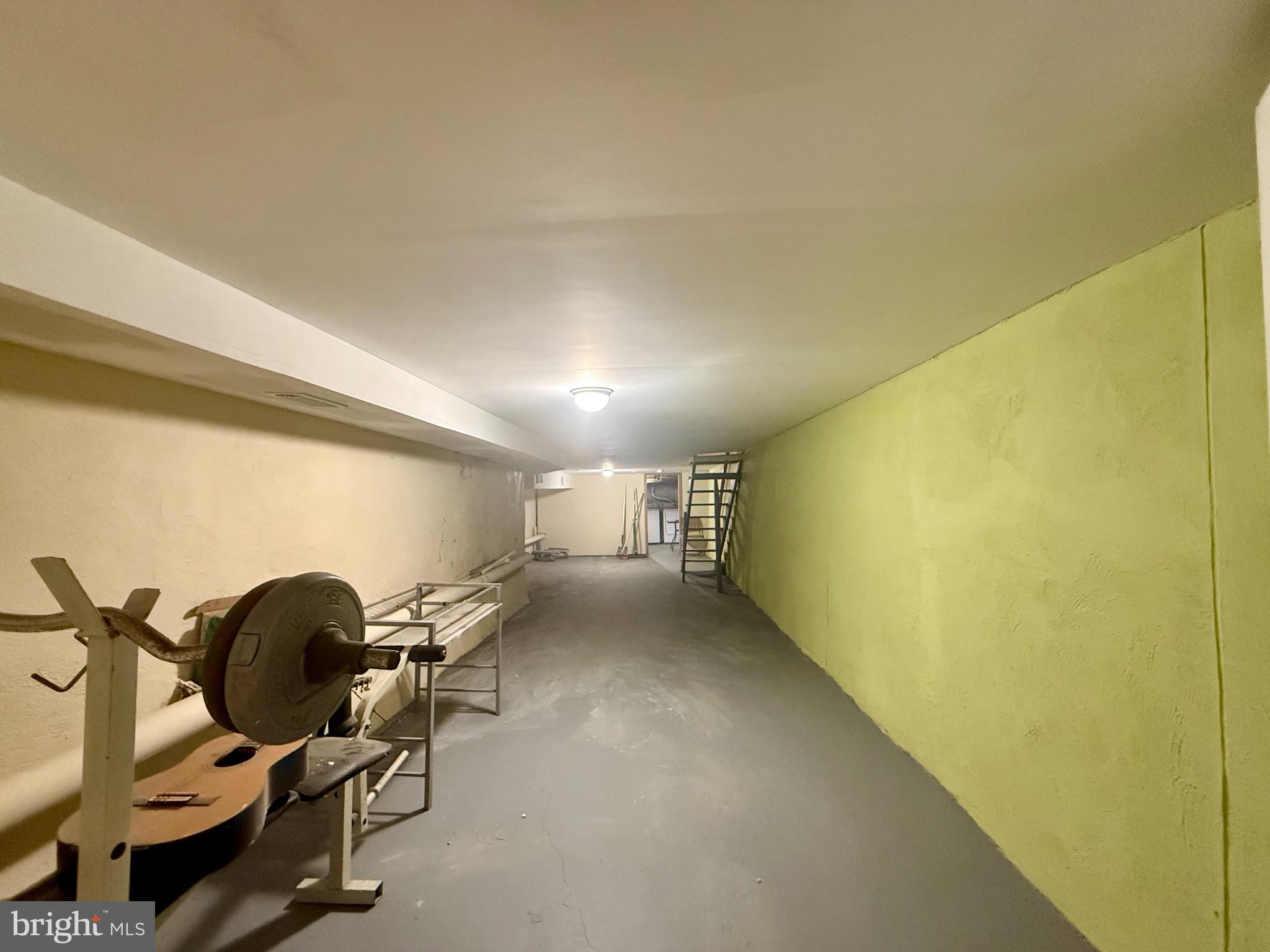 2512 North Front Street Philadelphia, PA 19133 - Photo 24 of 33 a view of a room with gym equipment