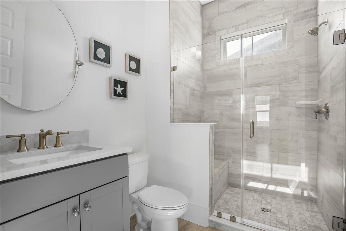 2312 Bucktail Court Mount Pleasant, SC 29466 - Photo 10 of 53 1st Bathroom Main Floor