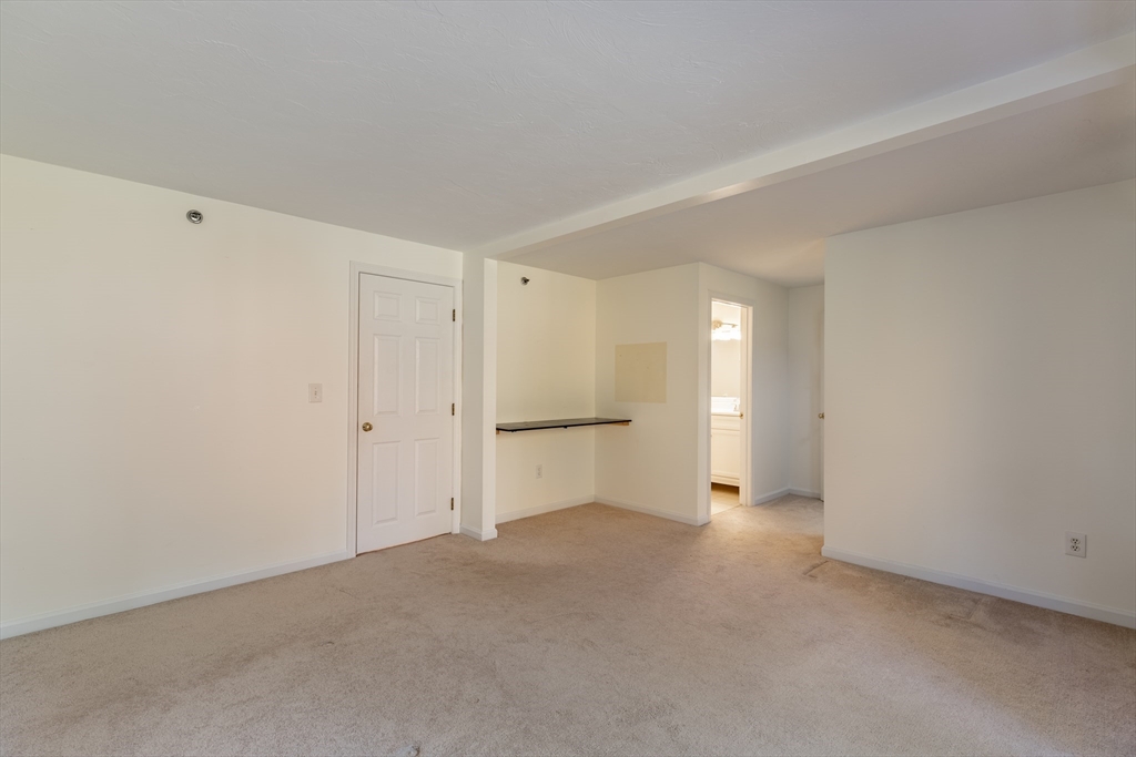 175 Littleton Road, Unit A8 Chelmsford, MA 01824 - Photo 25 of 40 Gallery Image 25