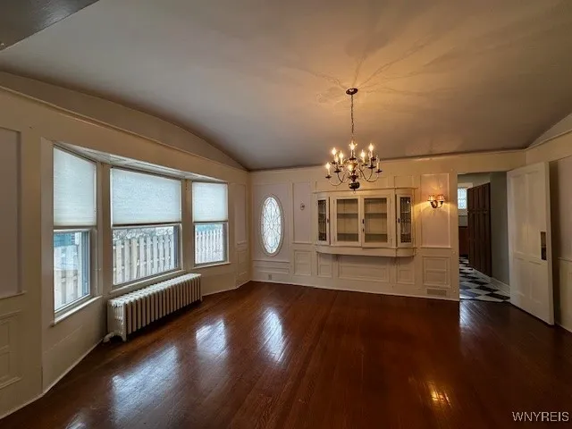 $2,350 | 656 Lafayette Avenue, Buffalo, NY 14222