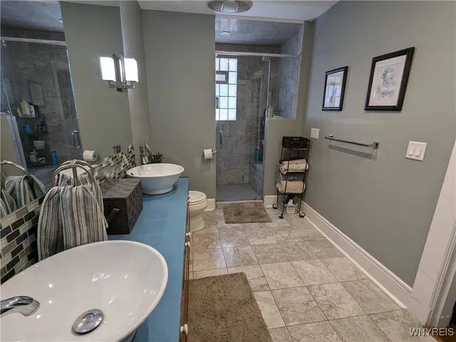 $2,350 | 656 Lafayette Avenue, Buffalo, NY 14222