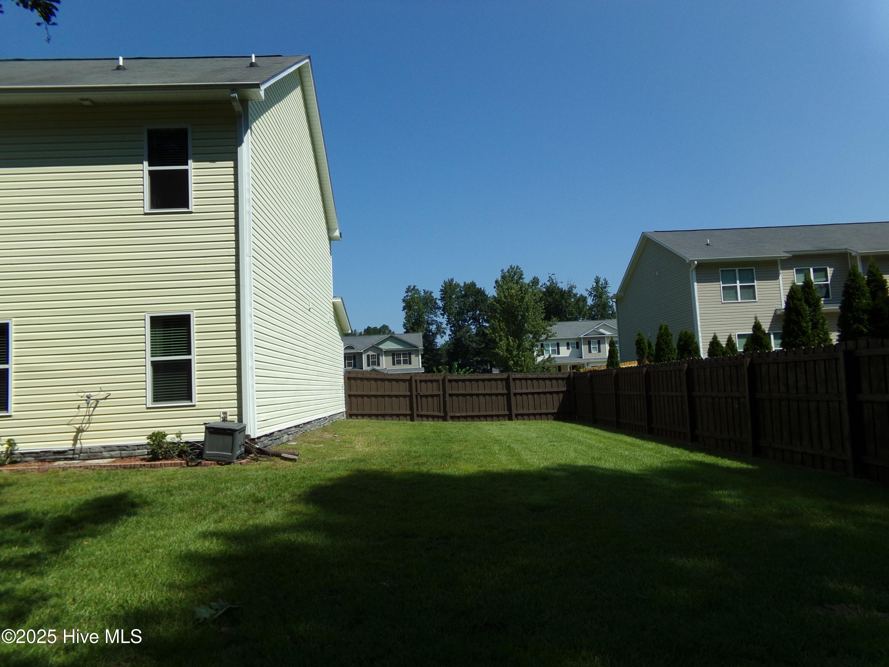 141 Pine Cove Road New Bern, NC 28562 - Photo 50 of 53 141 Pine Cove Right Rear Corner