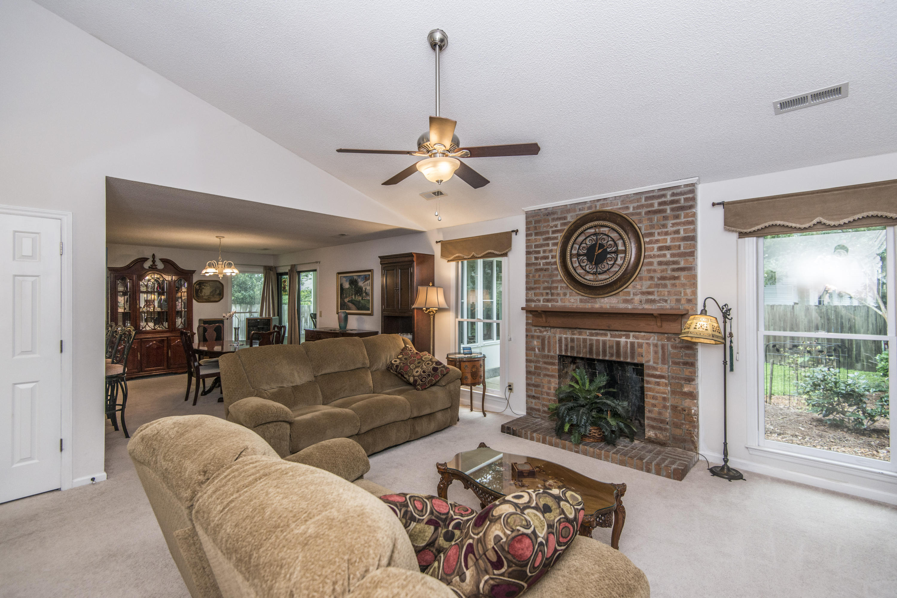 102 Towne Square Road Summerville, SC 29485 - Photo 11 of 51 _DSC3413