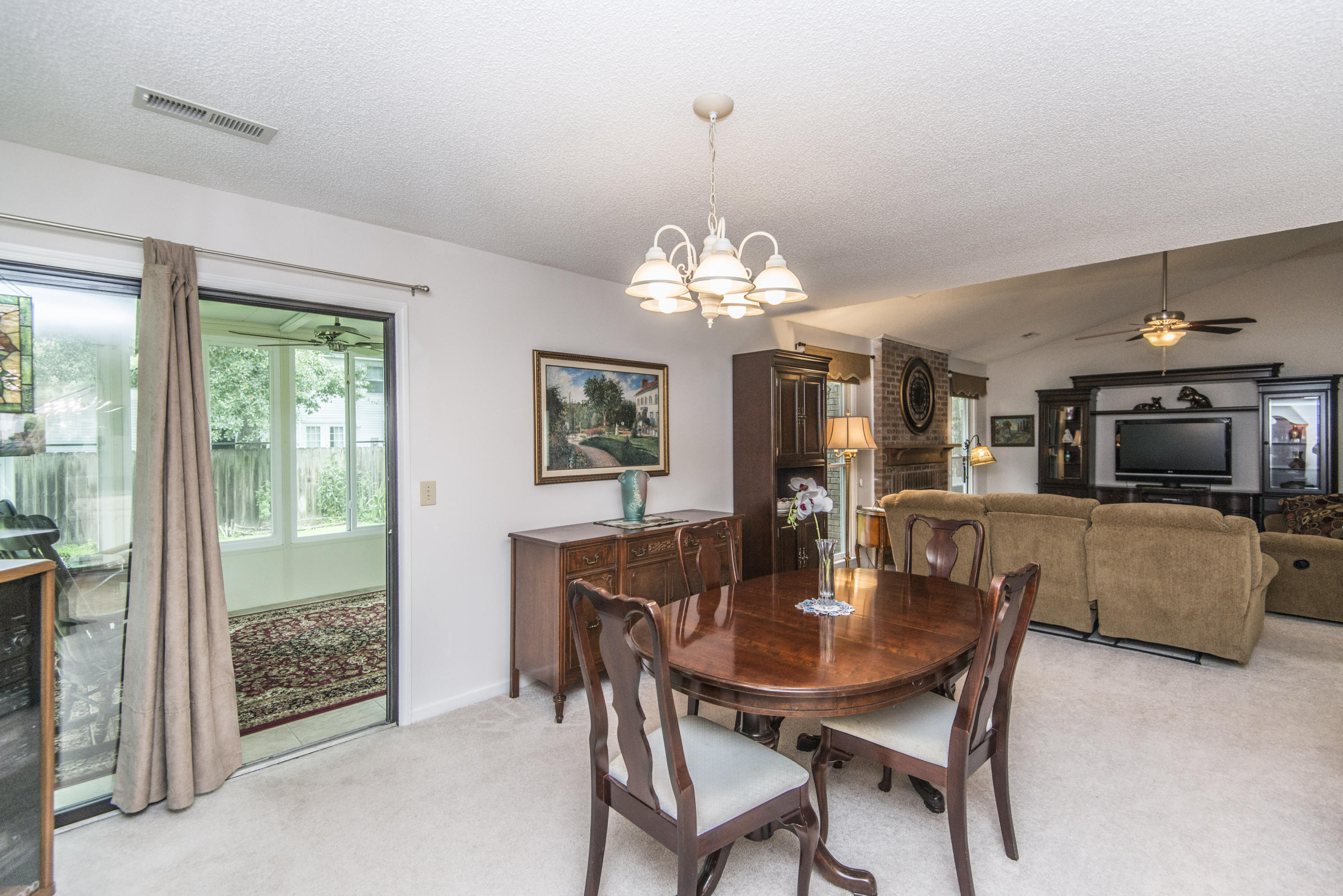 102 Towne Square Road Summerville, SC 29485 - Photo 15 of 51 _DSC3419
