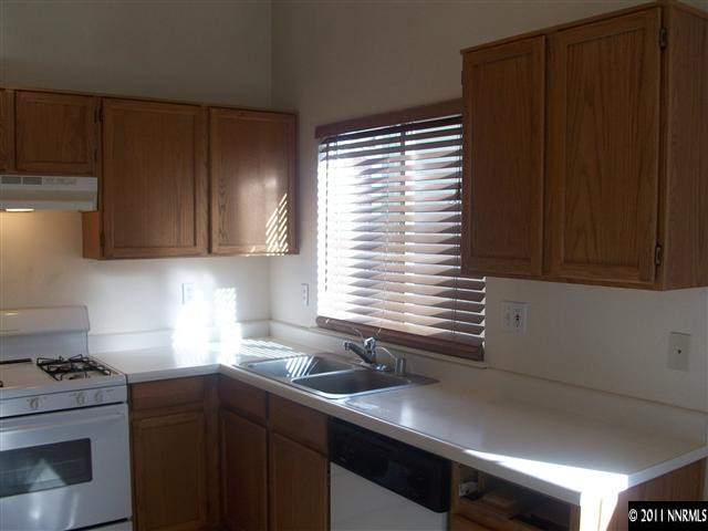 4581 Park Rose Circle Reno, NV 89502 - Photo 3 of 10 Photo 3