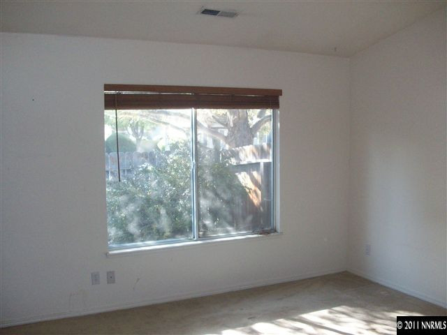 4581 Park Rose Circle Reno, NV 89502 - Photo 7 of 10 Photo 7