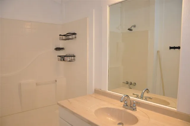 $1,850 | 367 Mesquite Street, Bertram, TX 78605