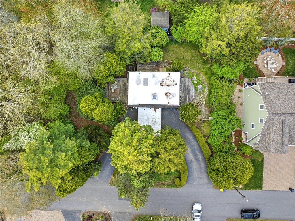 10 What Cheer Road Narragansett, RI 02882 - Photo 5 of 29