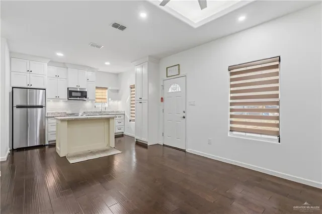 $1,500 | 2833 Melanie Drive, Pharr, TX 78577