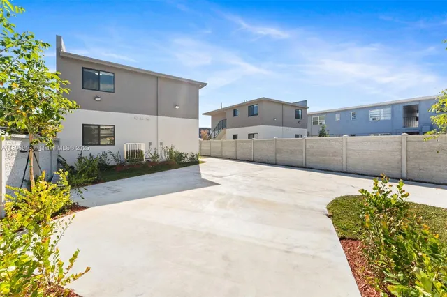 $789,000 | 1171 Northwest 66th Street, Miami, FL 33150