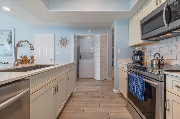 $349,900 | 2292 North Fulton Beach Road, Unit 405, Rockport, TX 78382