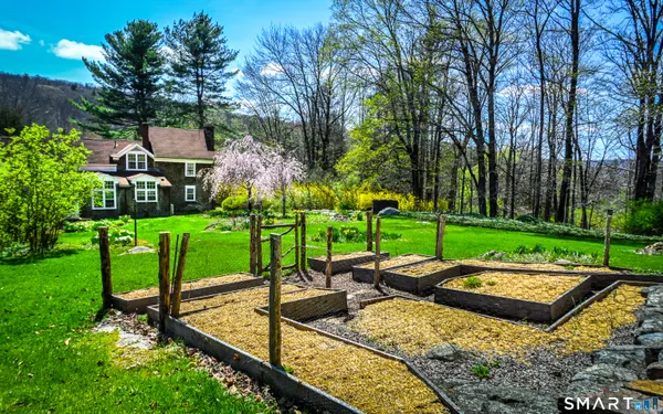 $915,000 | Undisclosed Address, Kent, CT 06785