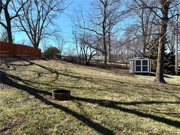 $342,000 | 1508 Hale Avenue, Platte City, MO 64079