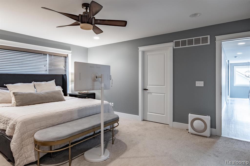 4006 Amherst Road Royal Oak, MI 48073 - Photo 33 of 72