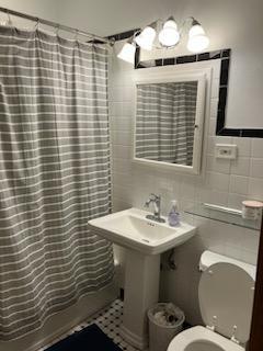 Undisclosed Address Chicago, IL 60613 - Photo 8 of 8