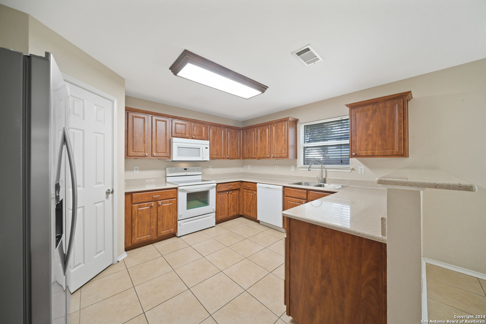 8926 Valhalla Selma, TX 78154 - Photo 13 of 28