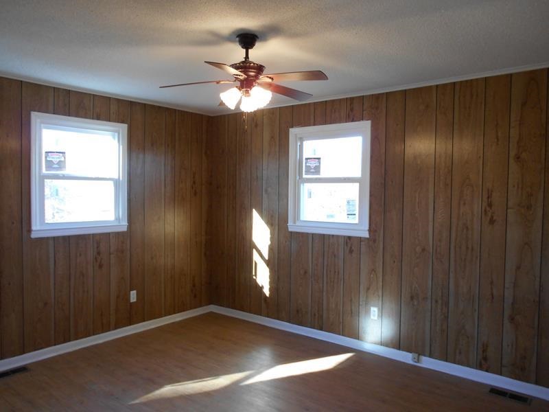 630 Coffer Lewis Road Cowpens, SC 29330 - Photo 6 of 16