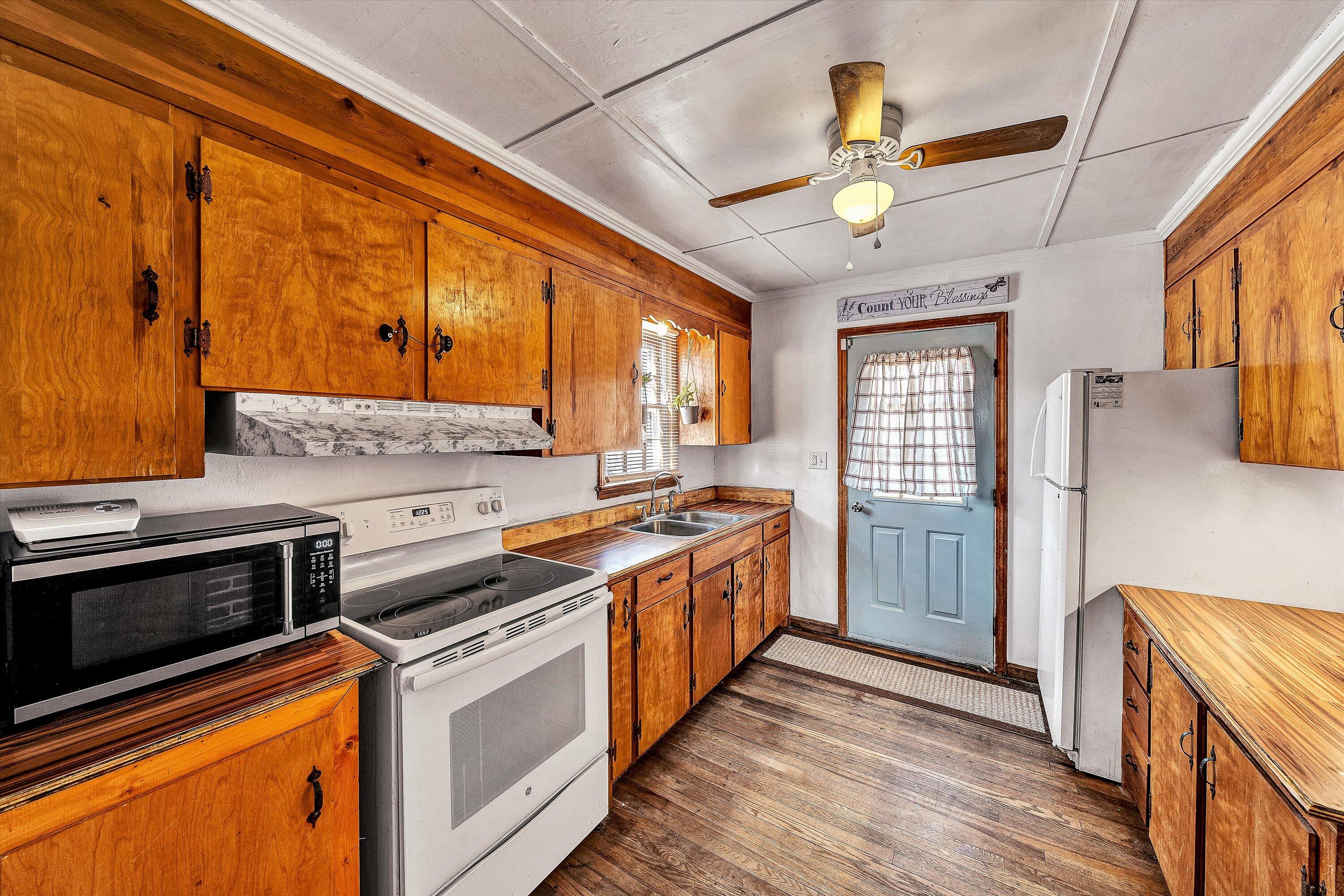 50 Morning Dove Lane Blue Ridge, VA 24064 - Photo 13 of 41 13-VM-01186