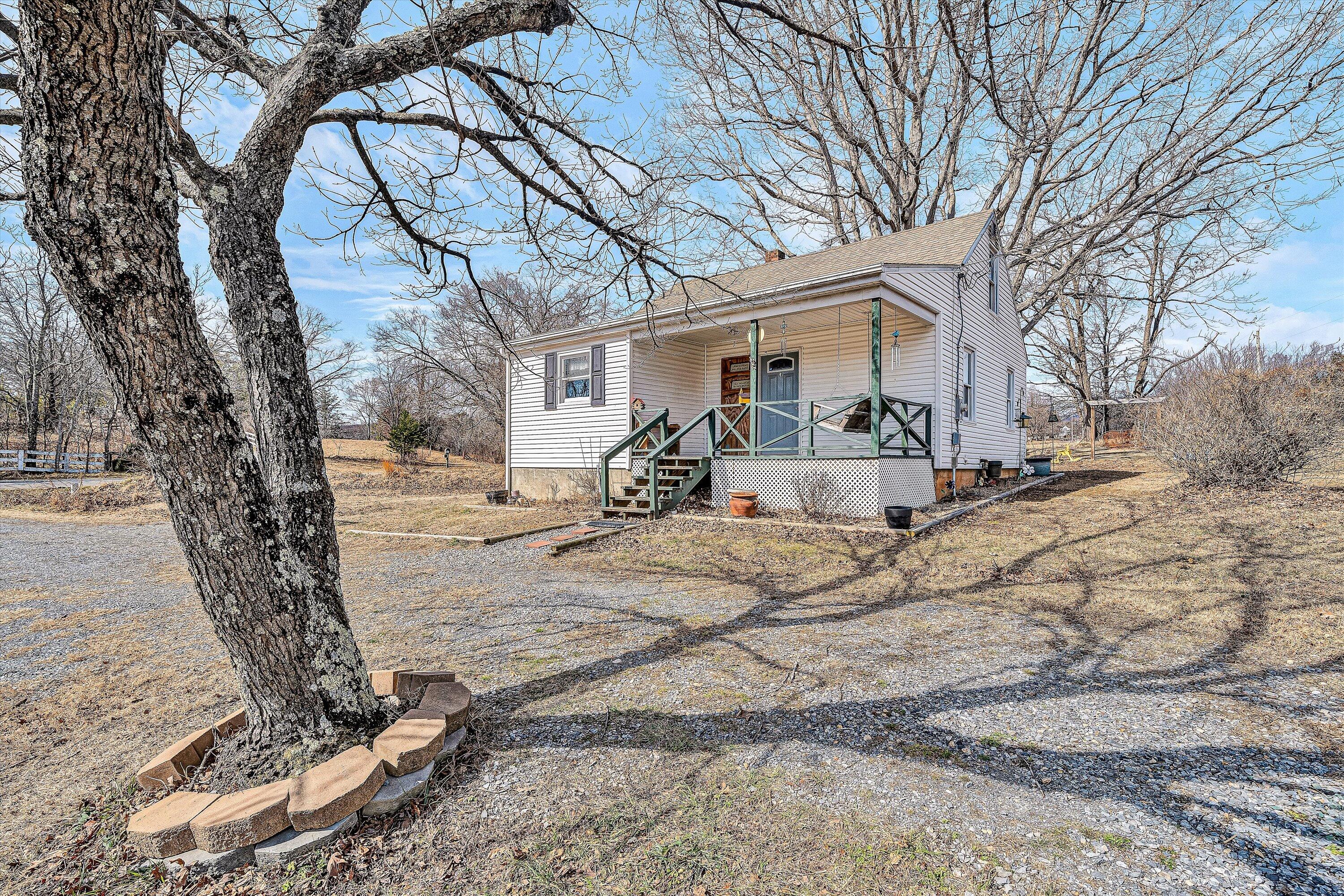 50 Morning Dove Lane Blue Ridge, VA 24064 - Photo 2 of 41 02-VM-01141