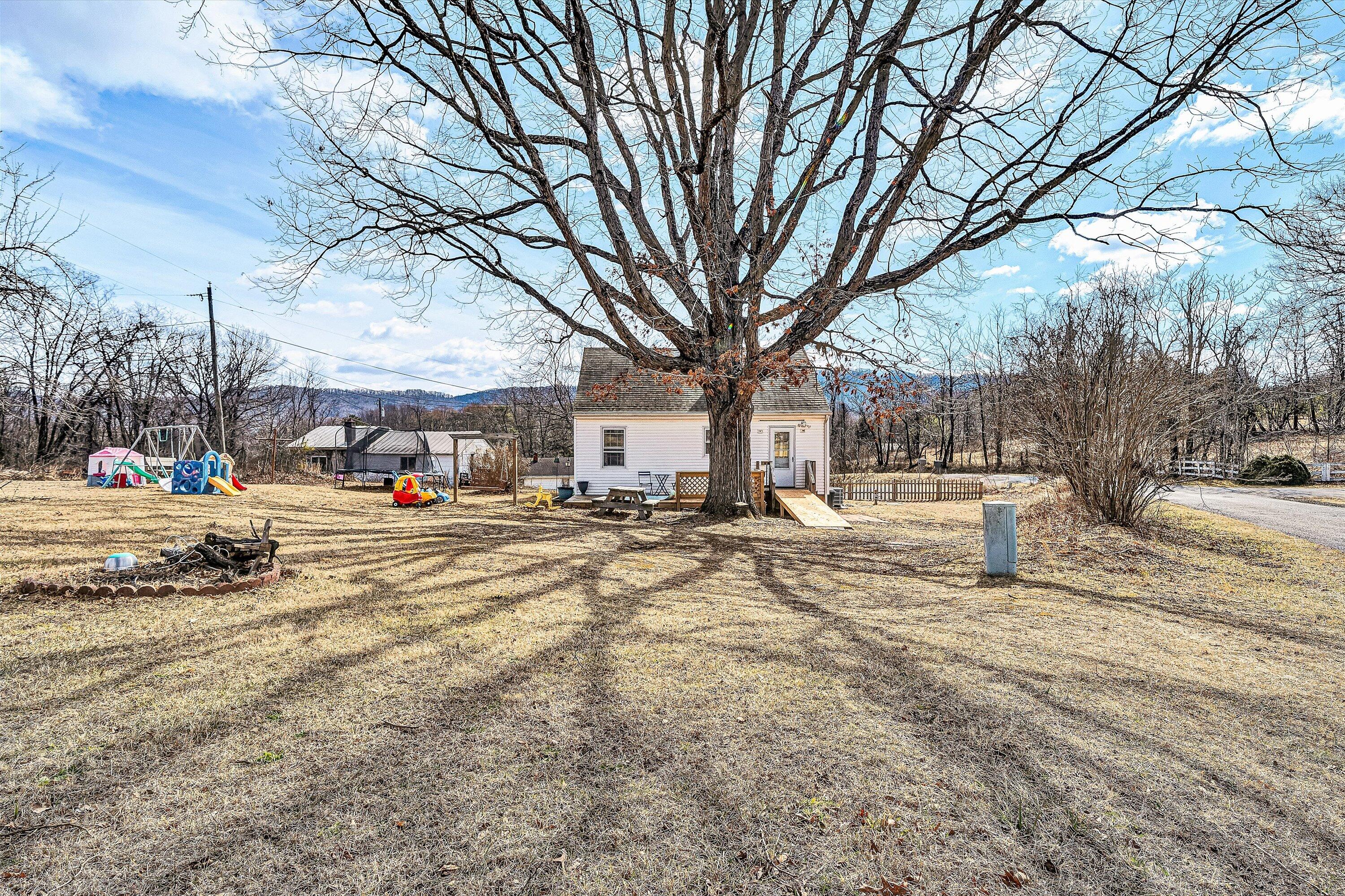 50 Morning Dove Lane Blue Ridge, VA 24064 - Photo 33 of 41 33-VM-01237