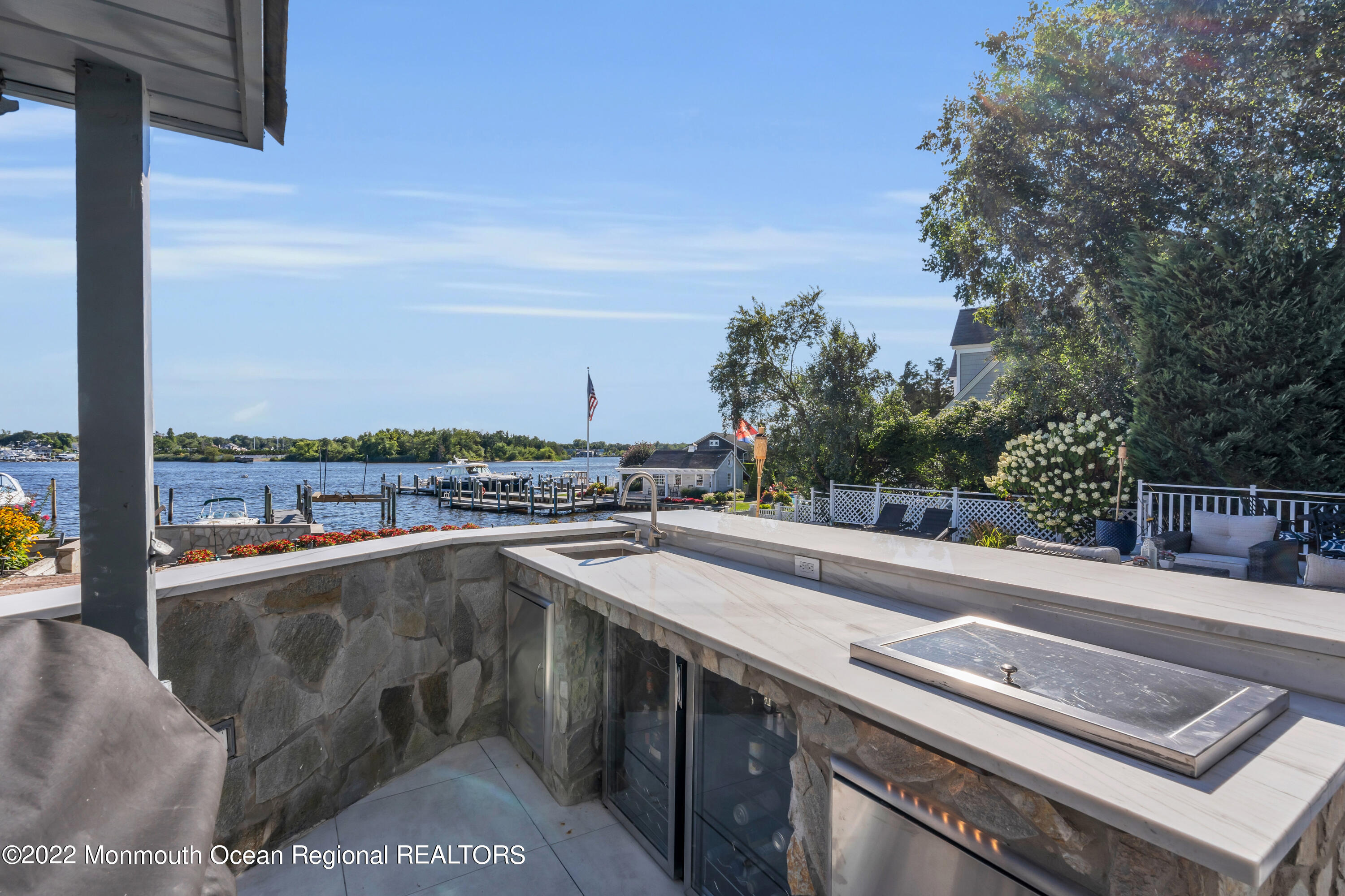 18 Brooks Road Toms River, NJ 08753 - Photo 38 of 53 36