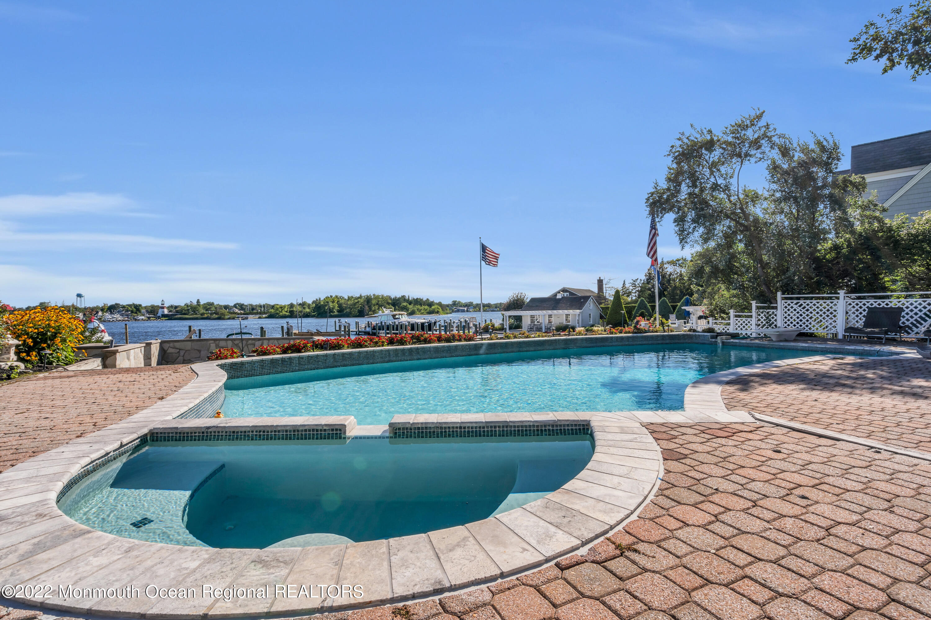 18 Brooks Road Toms River, NJ 08753 - Photo 41 of 53 39