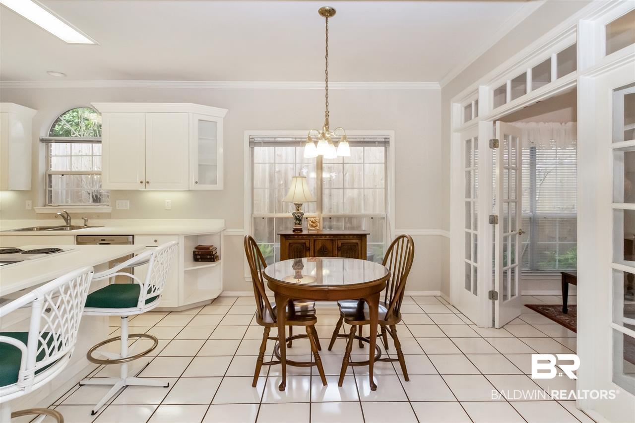 5900 Sutton Trace Court Mobile, AL 36609 - Photo 4 of 43
