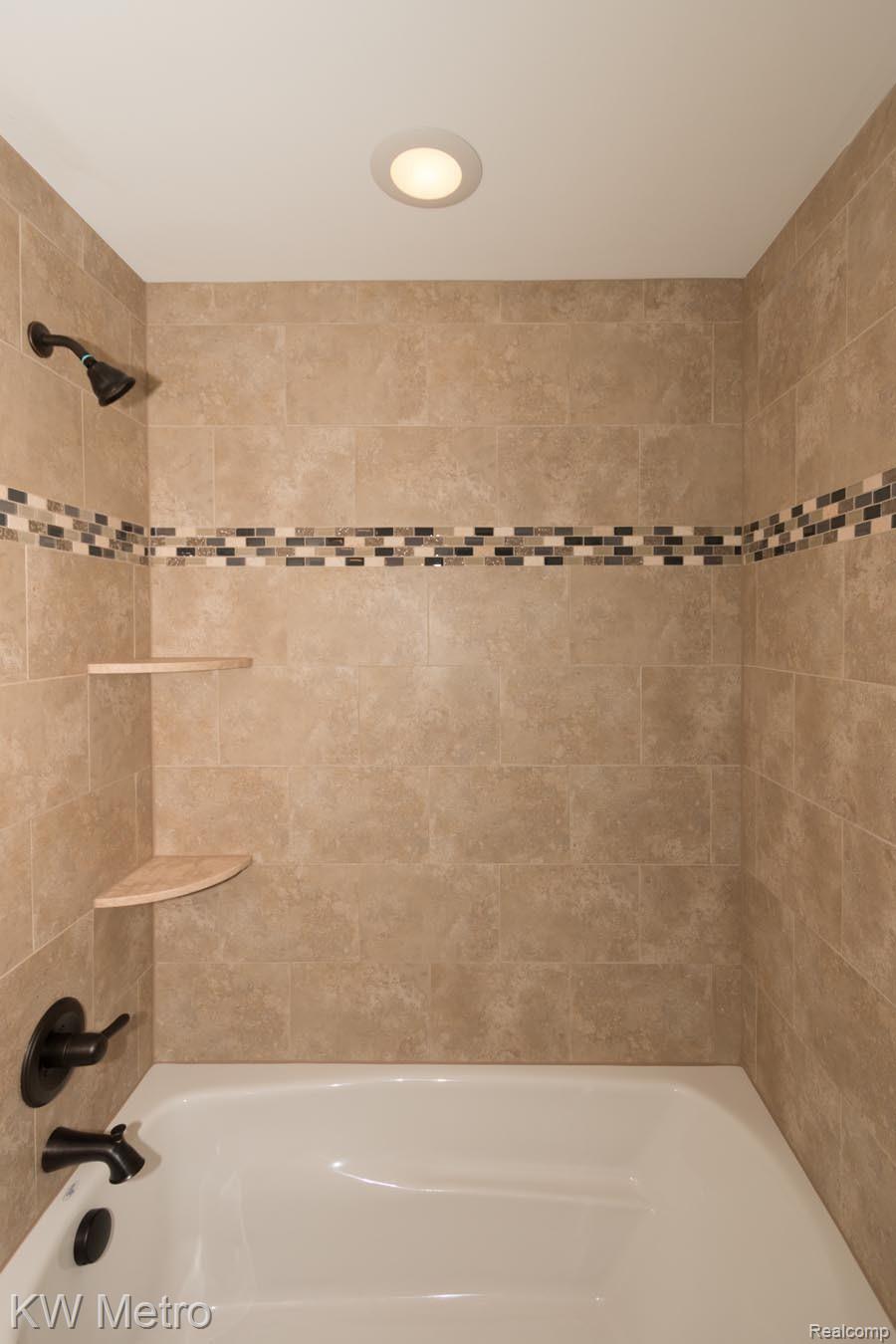 30686 Bradmore Road Warren, MI 48092 - Photo 12 of 13 HV #159 Dover Hall Bath Tile Detail Option
