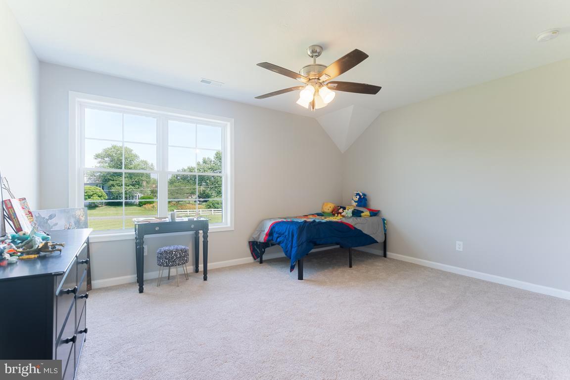 3671 Taneytown Road Gettysburg, PA 17325 - Photo 25 of 57 a living room with furniture and a window