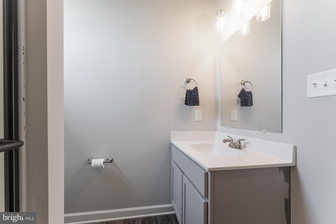 3671 Taneytown Road Gettysburg, PA 17325 - Photo 27 of 57 a bathroom with a sink and mirror