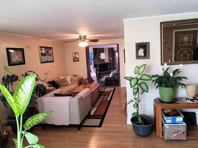 $549,900 | 7432 West Gregory Street, Chicago, IL 60656