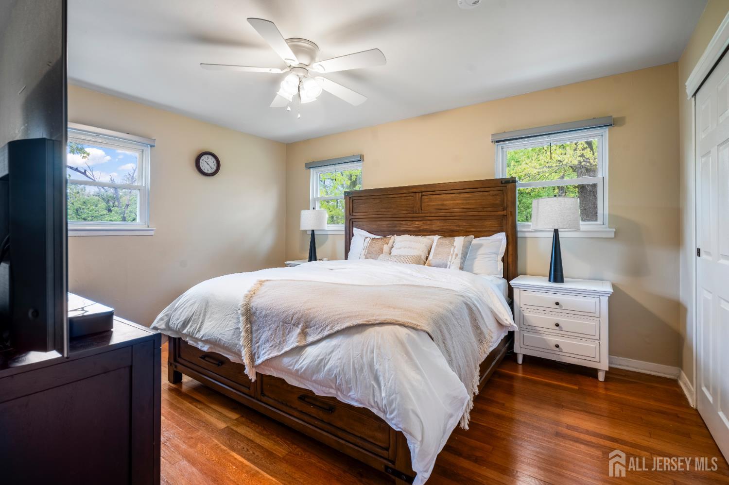 12 Barrie Road East Brunswick, NJ 08816 - Photo 12 of 27