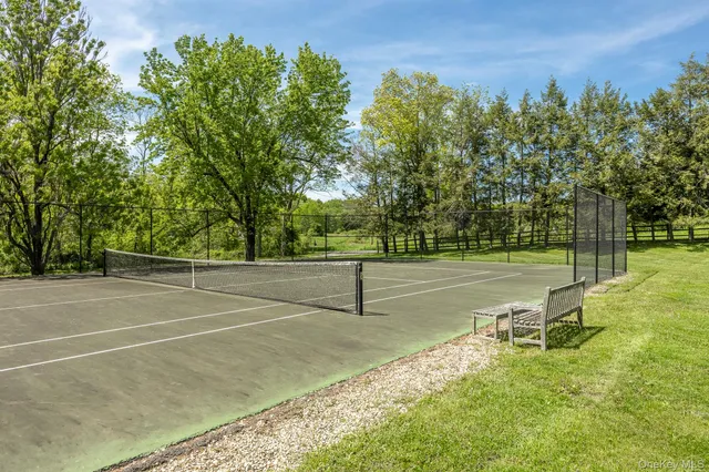 a view of a tennis court