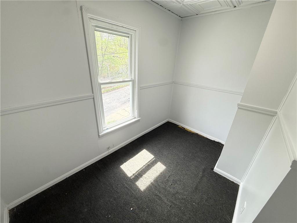 358 Russell Street Sharon, PA 16146 - Photo 6 of 7