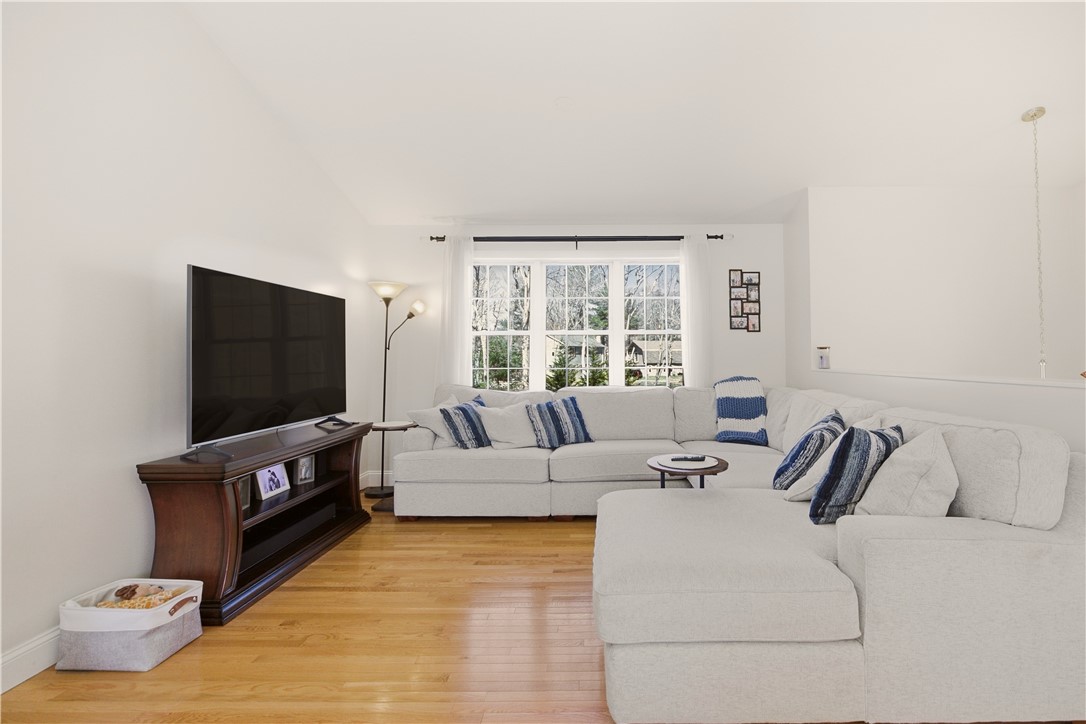 90 Mockingbird Drive Exeter, RI 02822 - Photo 11 of 40