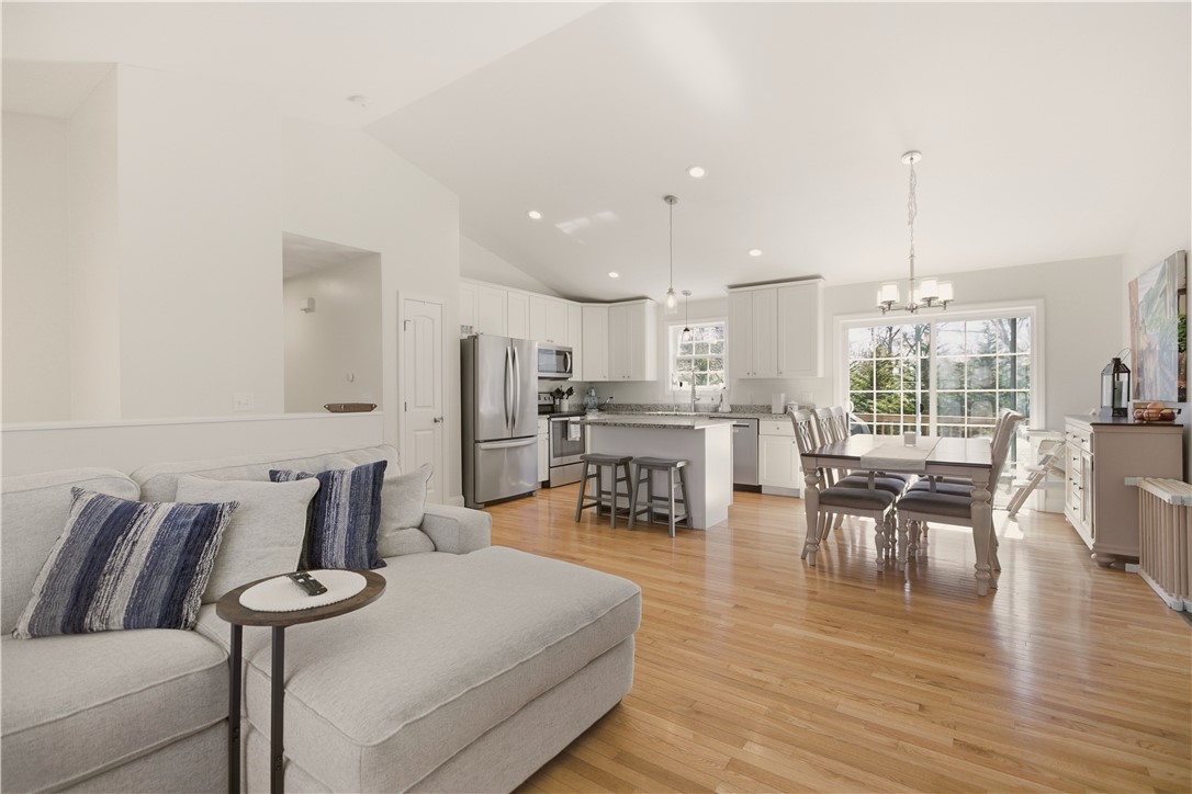 90 Mockingbird Drive Exeter, RI 02822 - Photo 12 of 40