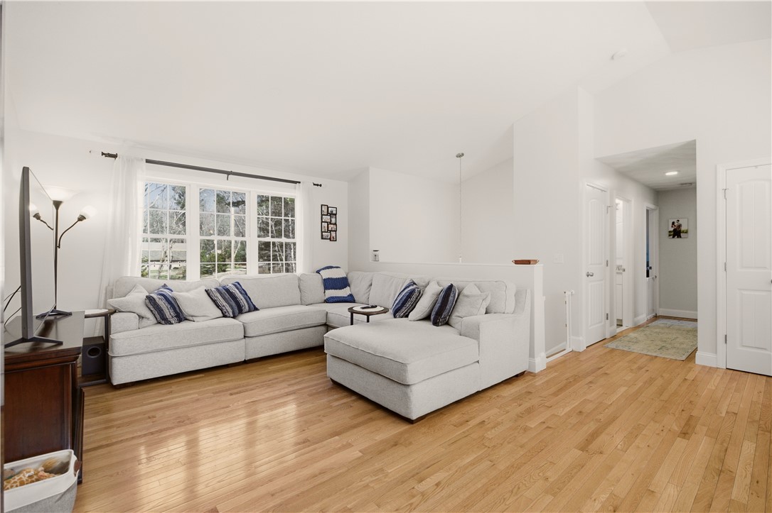 90 Mockingbird Drive Exeter, RI 02822 - Photo 13 of 40