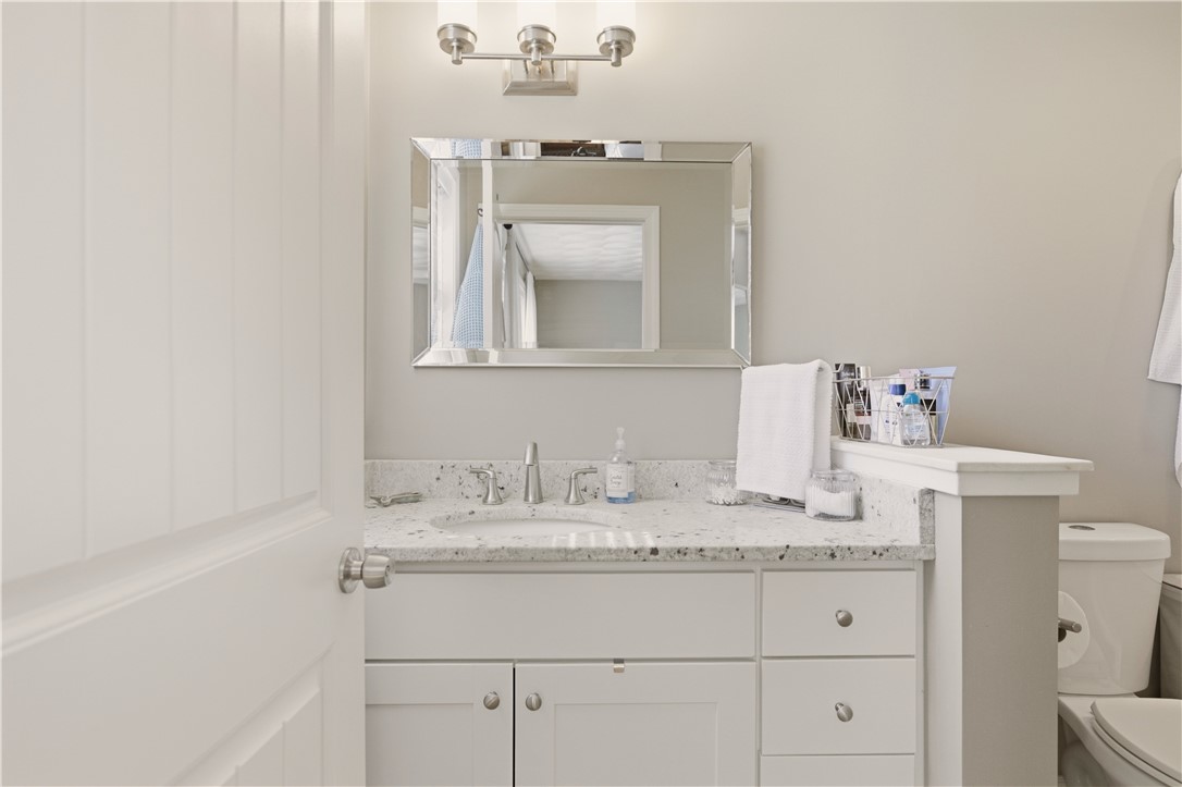 90 Mockingbird Drive Exeter, RI 02822 - Photo 17 of 40