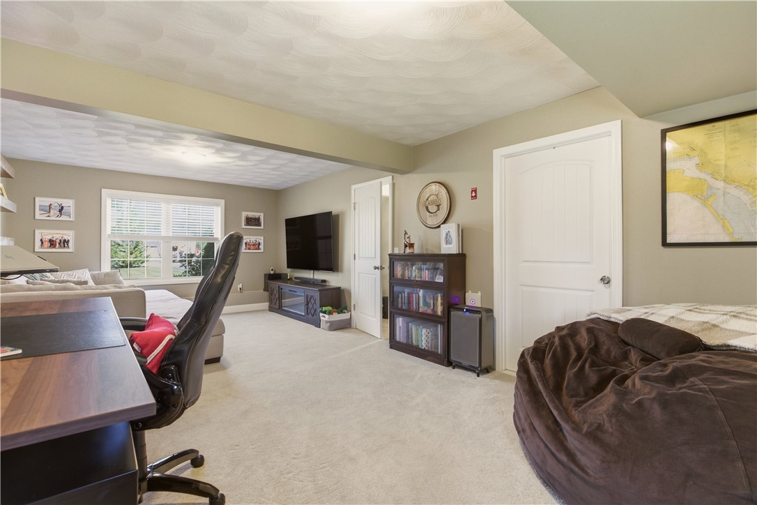 90 Mockingbird Drive Exeter, RI 02822 - Photo 25 of 40