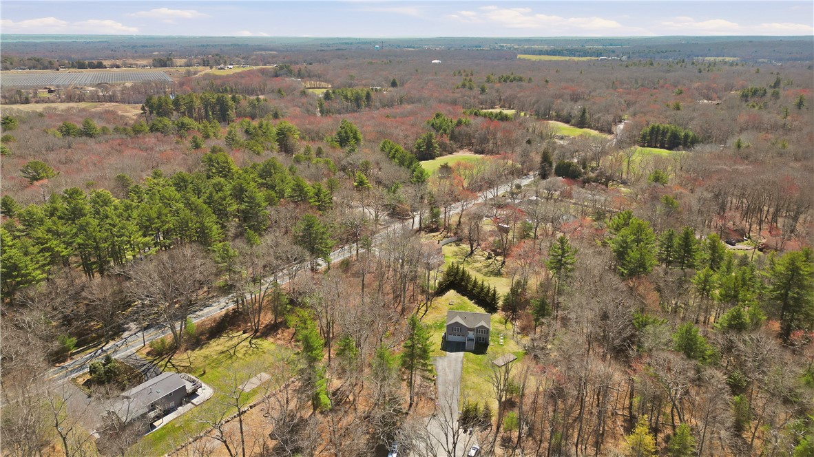 90 Mockingbird Drive Exeter, RI 02822 - Photo 37 of 40