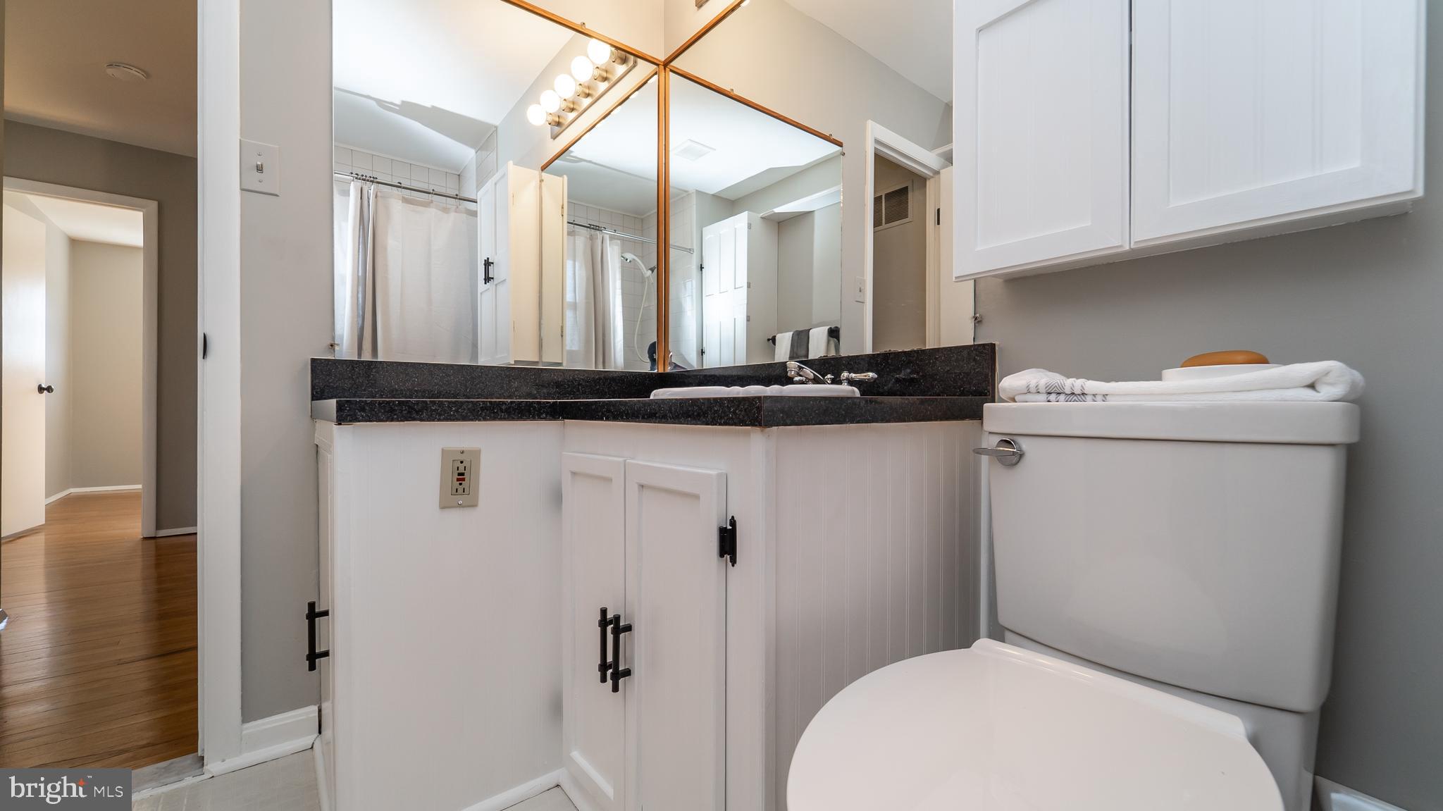229 Wanda Road Pasadena, MD 21122 - Photo 20 of 26 Gallery Image 20
