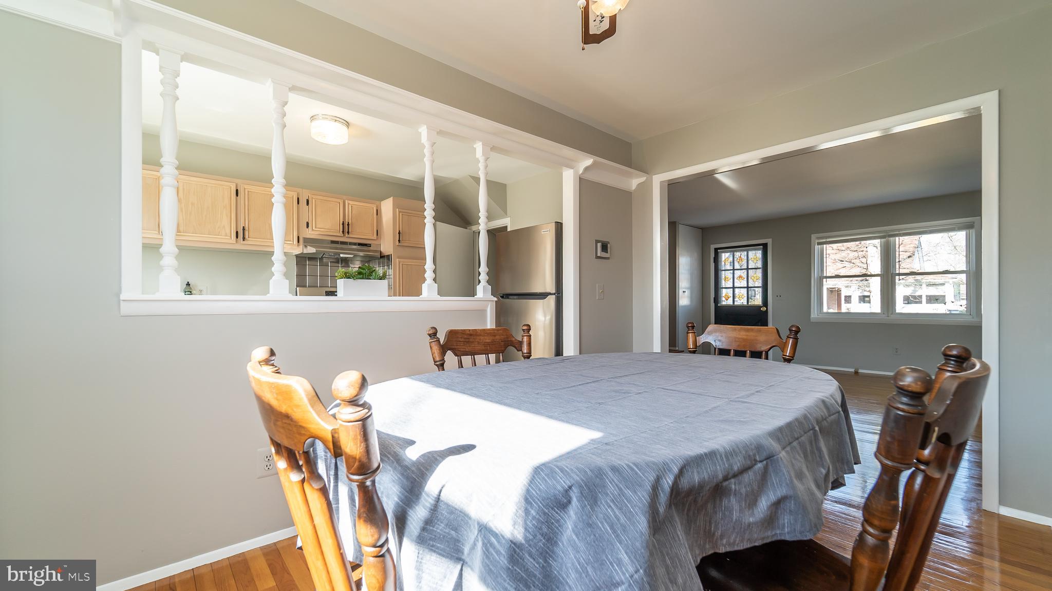 229 Wanda Road Pasadena, MD 21122 - Photo 6 of 26 Gallery Image 6