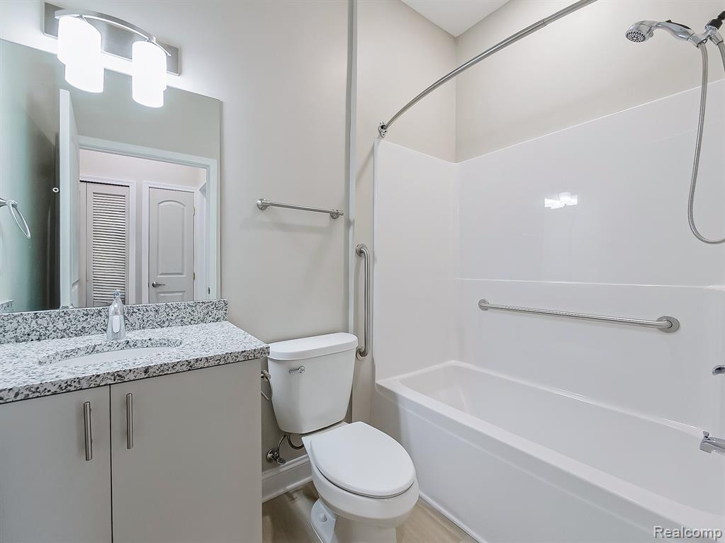 31480 Warren Road, Unit 301 Westland, MI 48185 - Photo 12 of 26