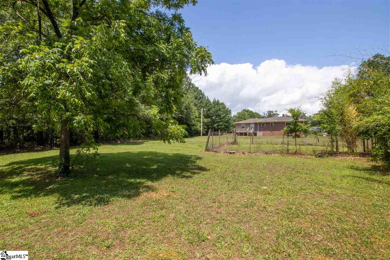 127 Old Cedar Rock Road Easley, SC 29640 - Photo 21 of 36 Gallery Image 21